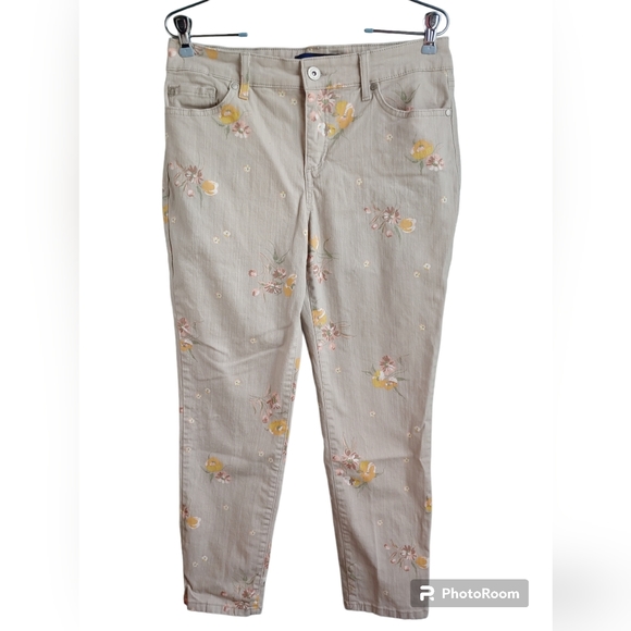 Bandolino Mandie Slim Crop Womens Size 8 Taupe Wash Pink Floral Ankle Crop Jeans - Picture 2 of 14